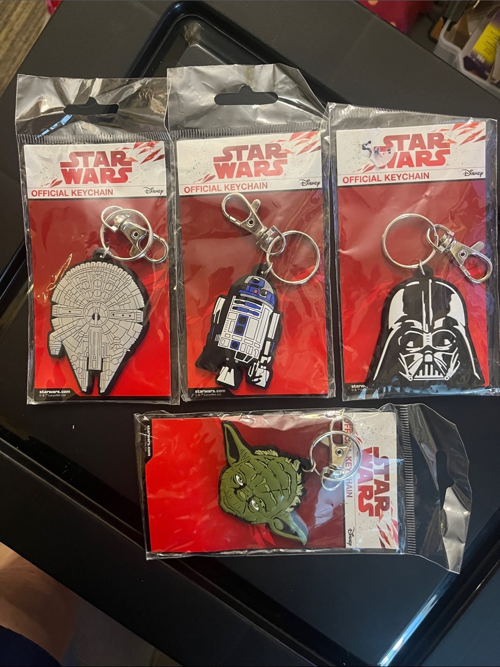 4 pc Star Wars Brand New Keychain set